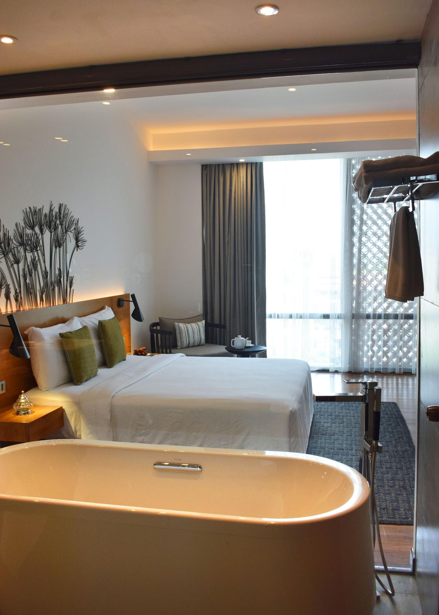Отель Jetwing Colombo Seven Экстерьер фото