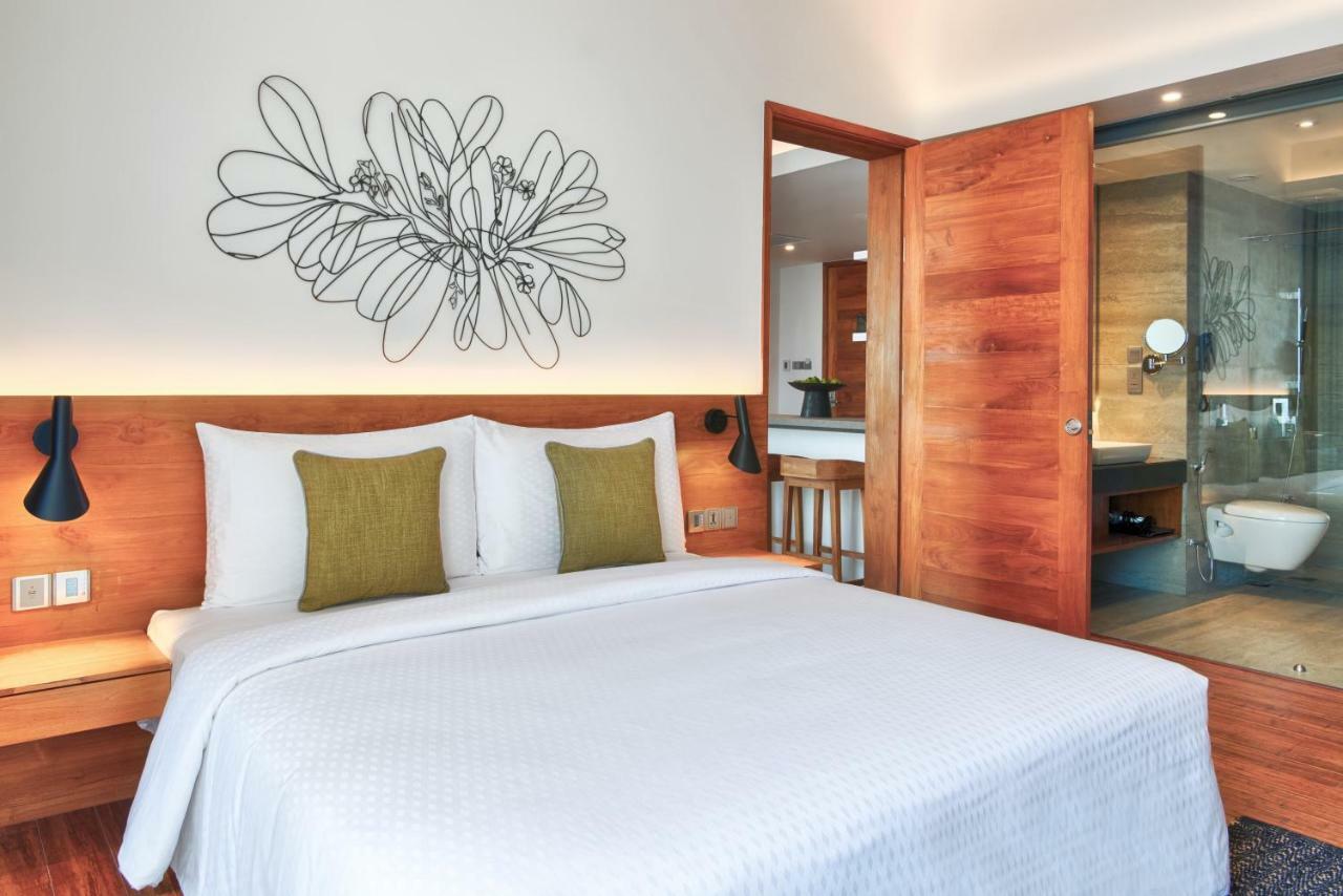 Отель Jetwing Colombo Seven Экстерьер фото